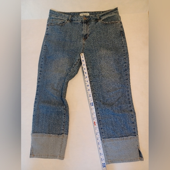 Charlie B Jeans Women's Size 14 - Picture 5 of 8